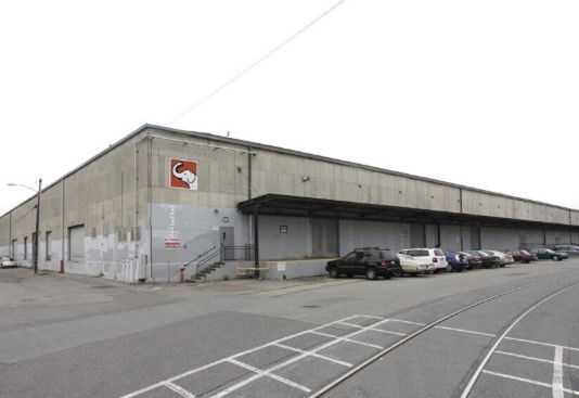333 Lancaster Street exterior view