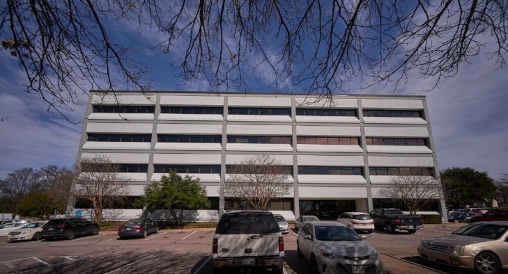 Tenet Healthcare MOB Portfolio exterior view